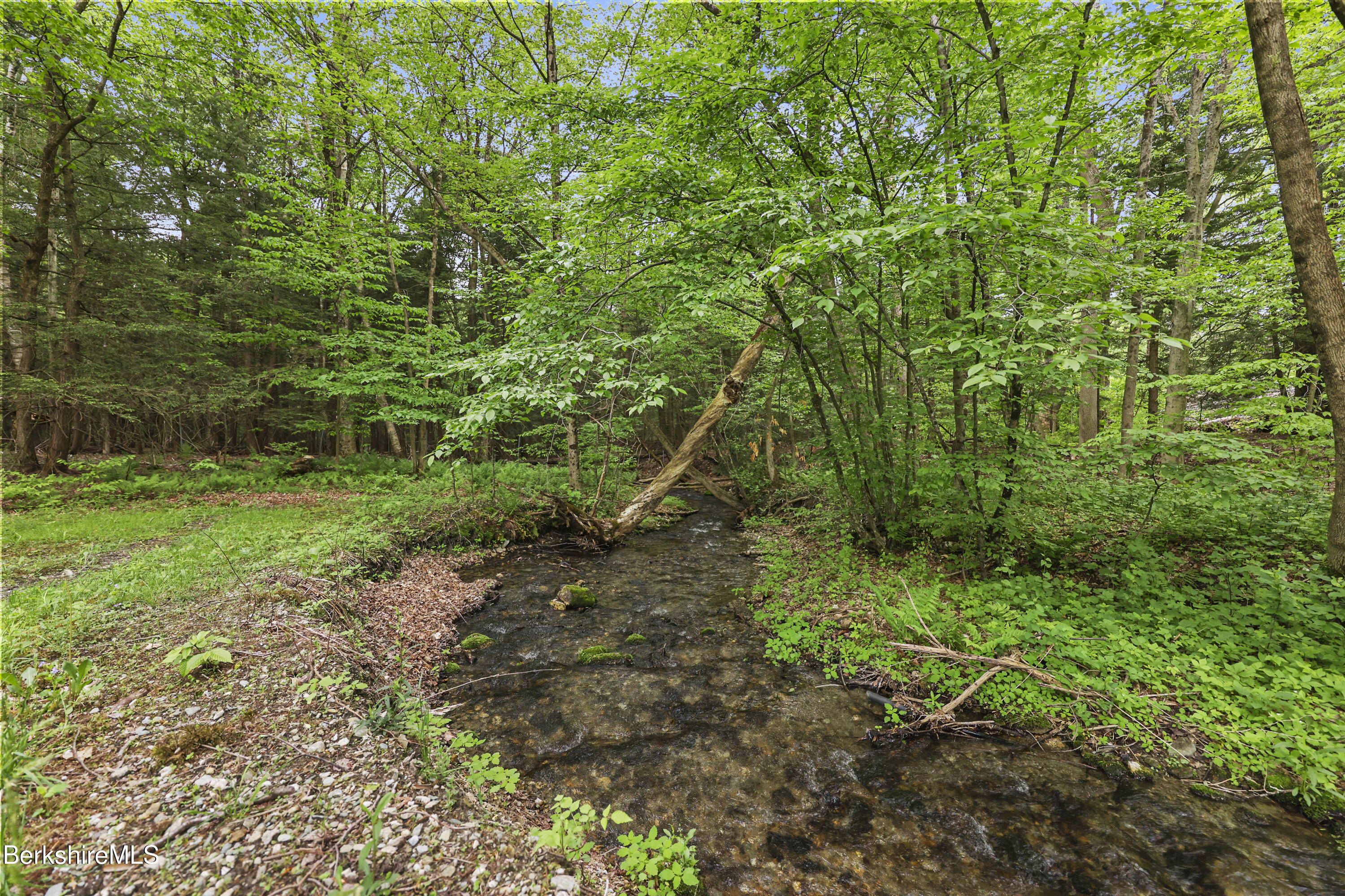 888 Hancock Road Williamstown, MA 01267 - Photo 68 of 78 340 River