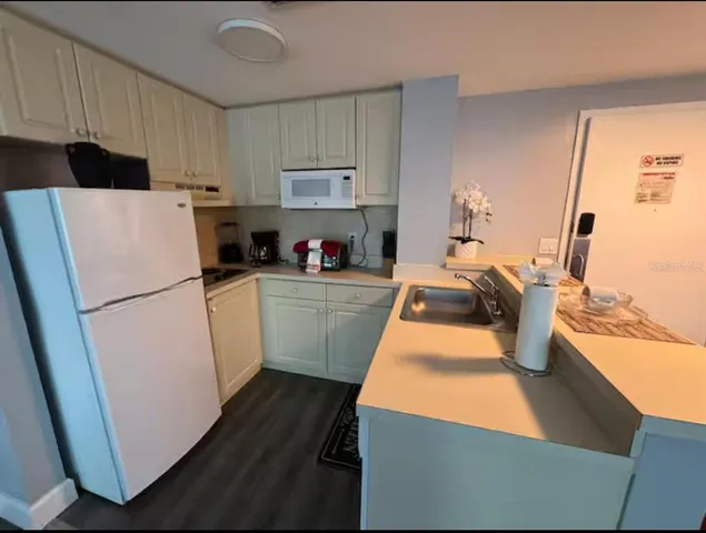 $260,900 | 6165 Carrier Drive, Unit 3104, Orlando, FL 32819