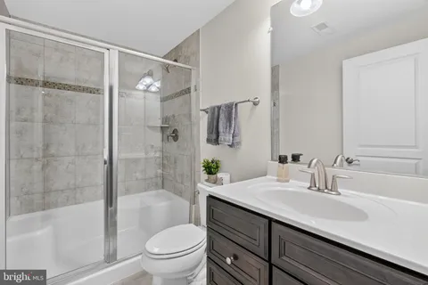 $1,250,000 | 6628 Jessamine Lane, Annandale, VA 22003