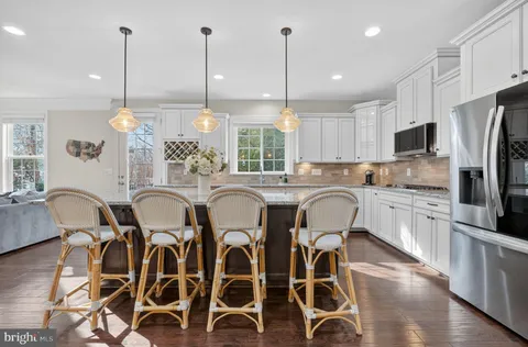 $1,250,000 | 6628 Jessamine Lane, Annandale, VA 22003