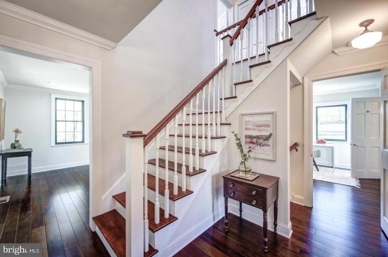 401 East Mill Road Flourtown, PA 19031 - Photo 15 of 33 Custom staircase