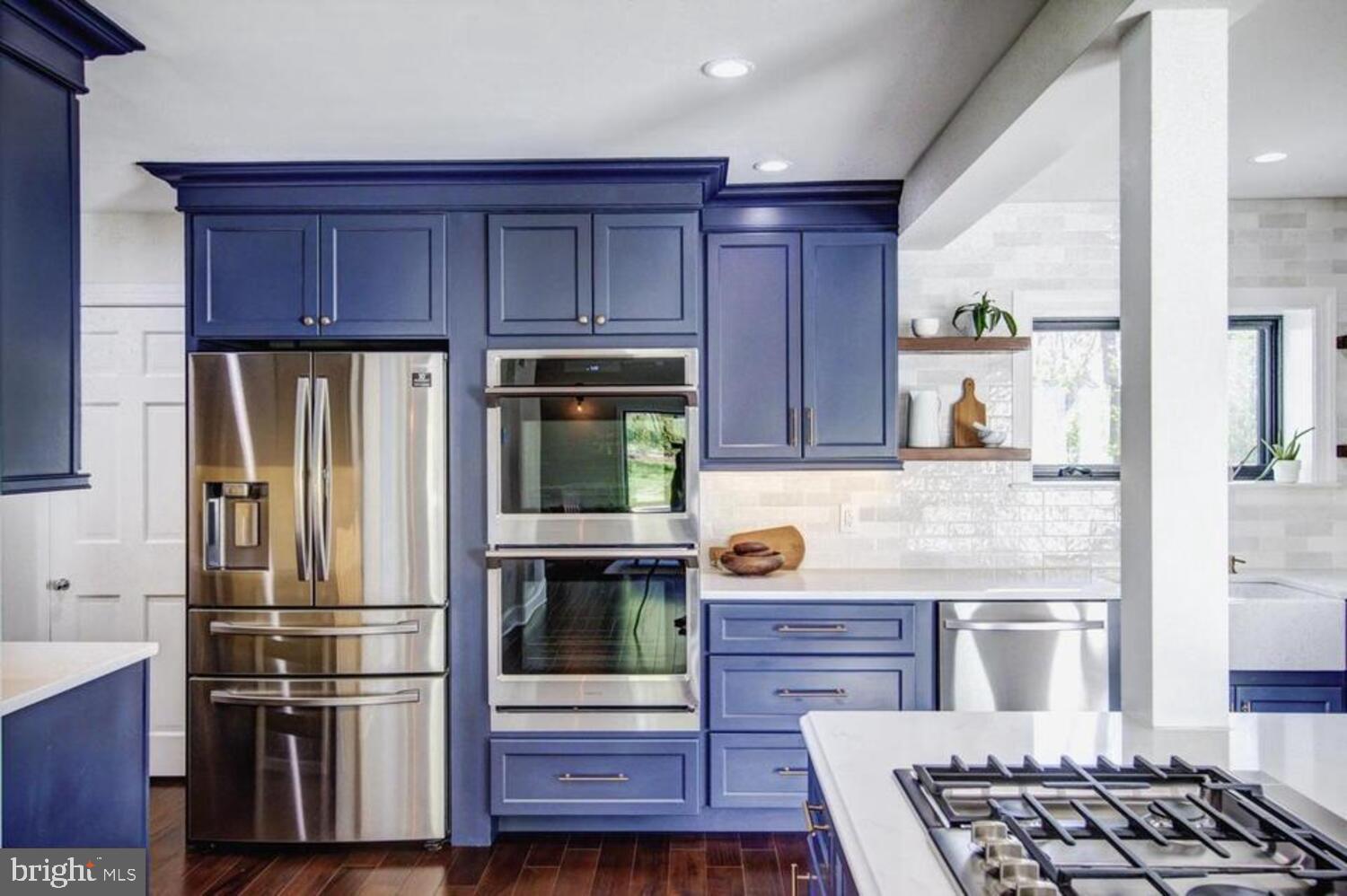 401 East Mill Road Flourtown, PA 19031 - Photo 9 of 33 Double ovens and down draft cooktop