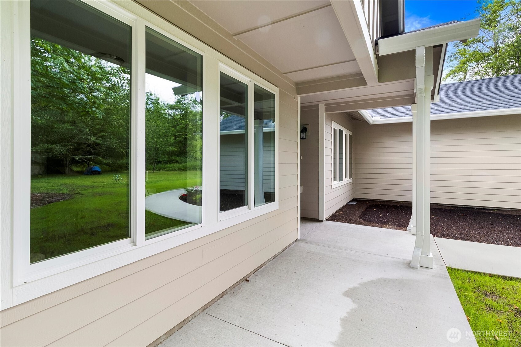 281 Shallow Shore Road Bellingham, WA 98229 - Photo 4 of 40 Gallery Image 4