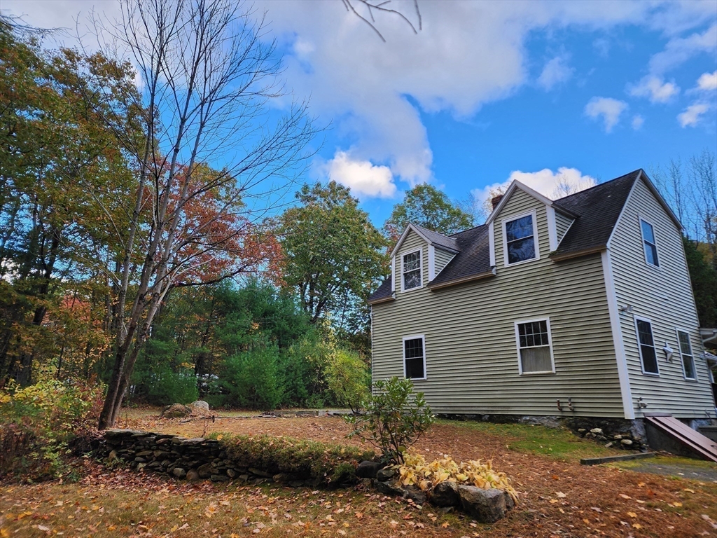 300 Clark Street Rochdale, MA 01542 - Photo 6 of 26 Gallery Image 6