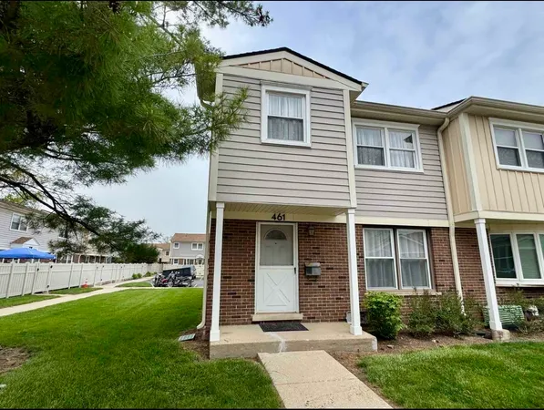 $315,000 | 461 Congress Court, Wood Dale, IL 60191