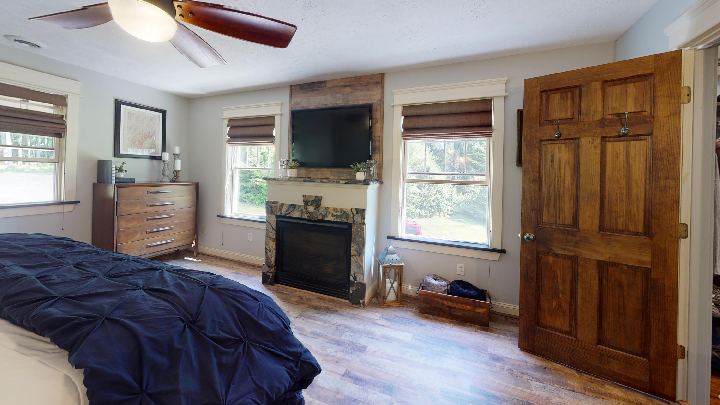 21 Easy Sabattus, ME 04280 - Photo 23 of 107 21-Easy-Street-Sabattus-Maine-04280-Bedr