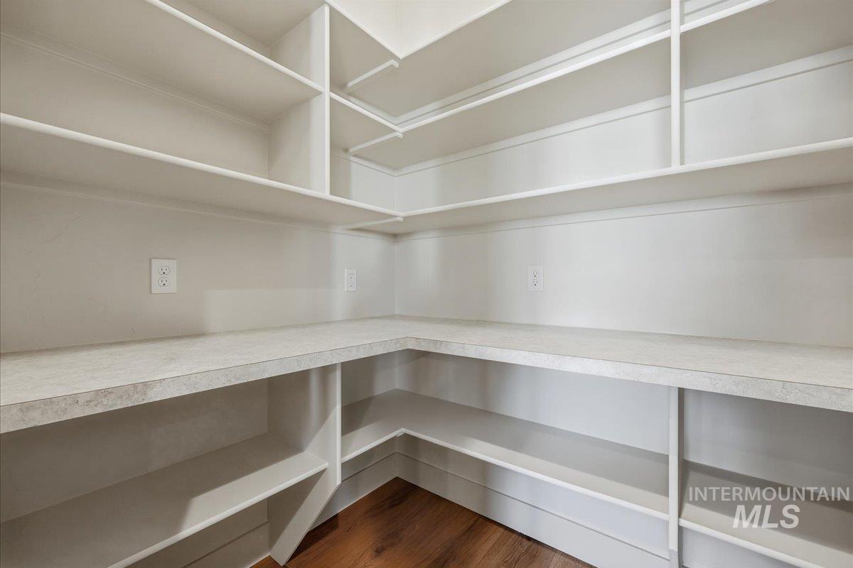 7186 East Chicken Hawk Loop Nampa, ID 83686 - Photo 11 of 40