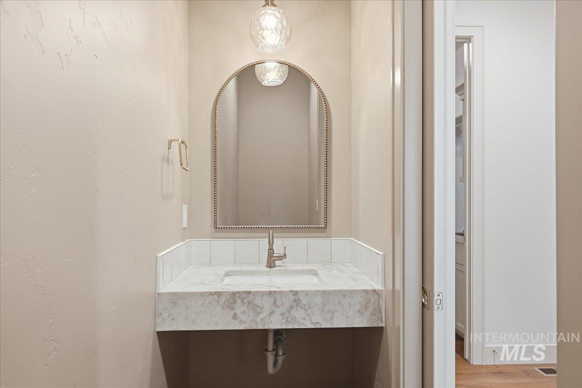 7186 East Chicken Hawk Loop Nampa, ID 83686 - Photo 32 of 40