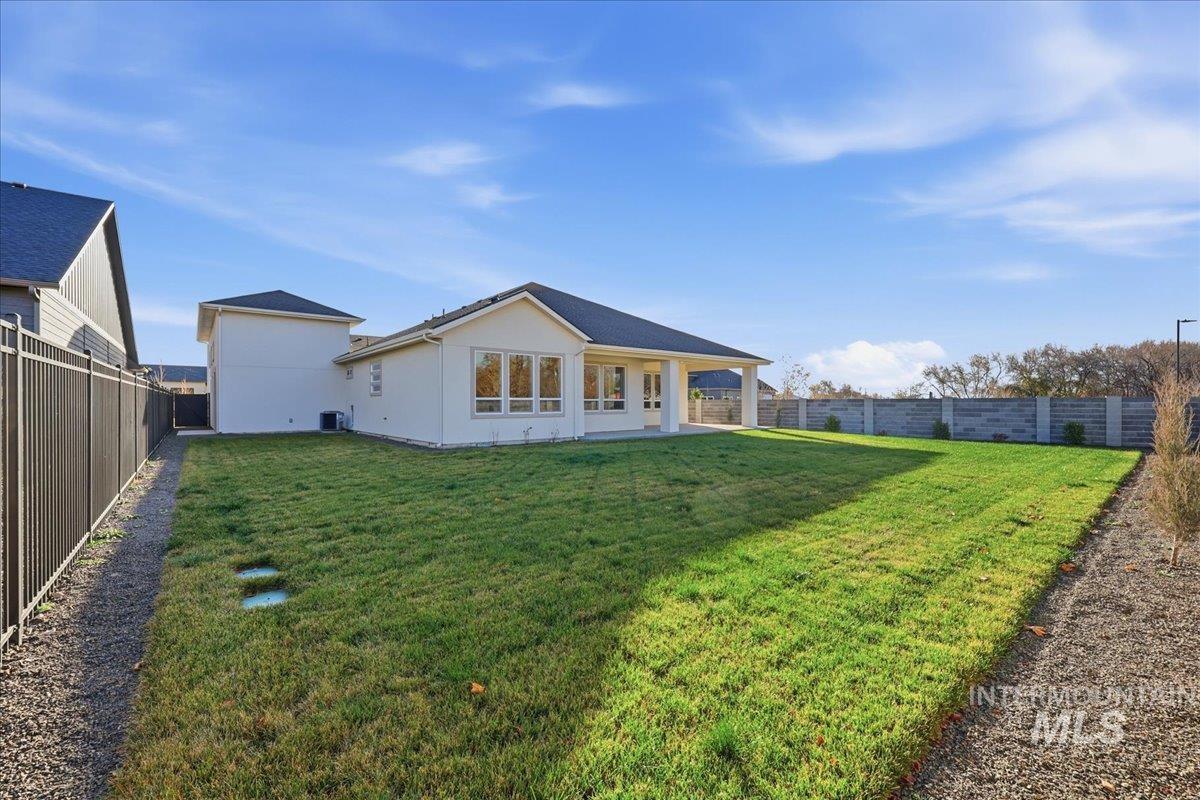 7186 East Chicken Hawk Loop Nampa, ID 83686 - Photo 36 of 40