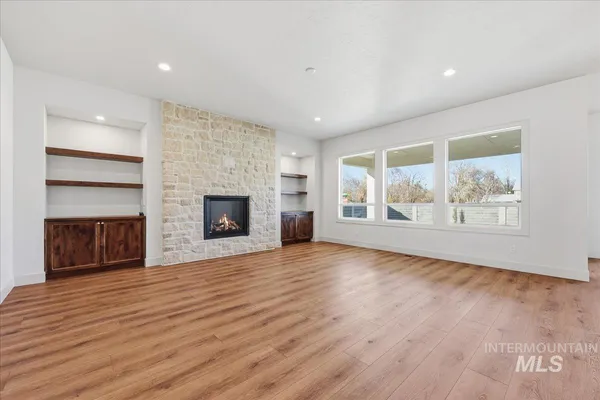 $759,900 | 7186 East Chicken Hawk Loop, Nampa, ID 83686