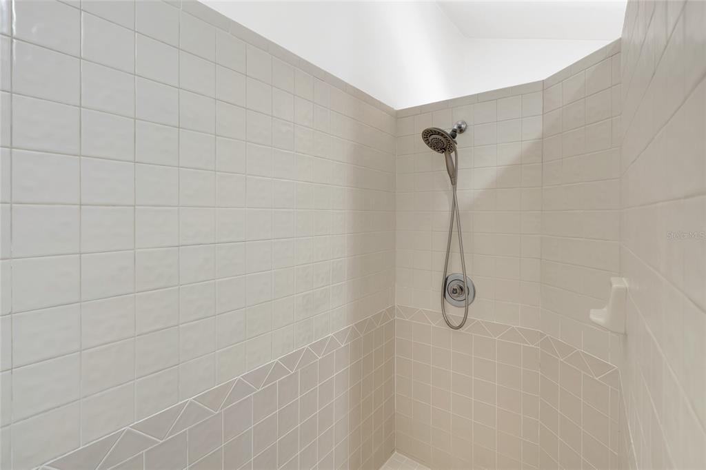 4051 North Shell Road Siesta Key, FL 34242 - Photo 26 of 63