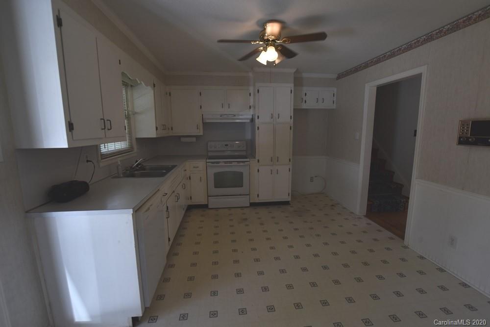 2308 Lynhaven Road Rock Hill, SC 29732 - Photo 8 of 22 Gallery Image 8