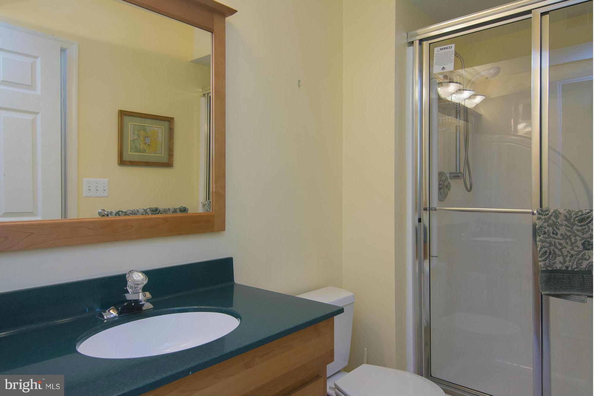 1705 Robinhood Road Annapolis, MD 21401 - Photo 22 of 29 Bath
