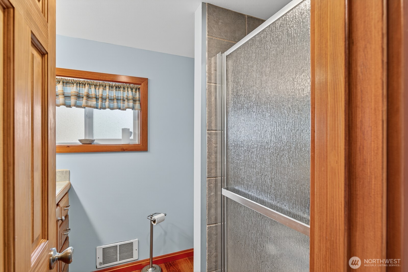 19422 Soundview Drive Northwest Stanwood, WA 98292 - Photo 21 of 33 a view of front door