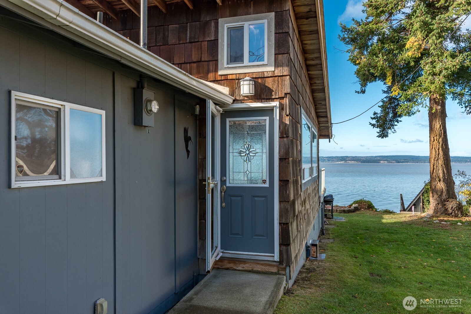 19422 Soundview Drive Northwest Stanwood, WA 98292 - Photo 6 of 33