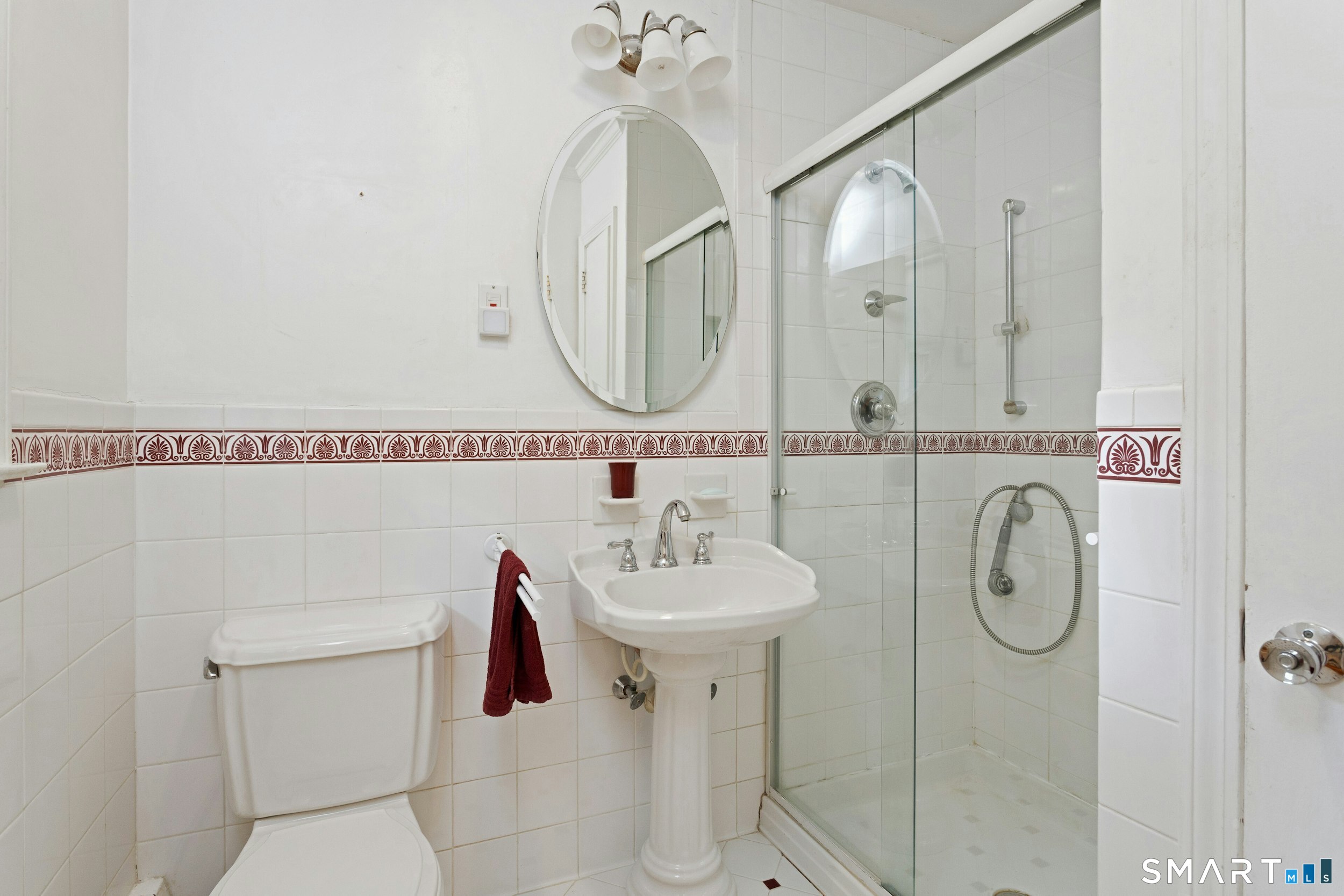568 Hunting Ridge Road Stamford, CT 06903 - Photo 14 of 26 Gallery Image 14