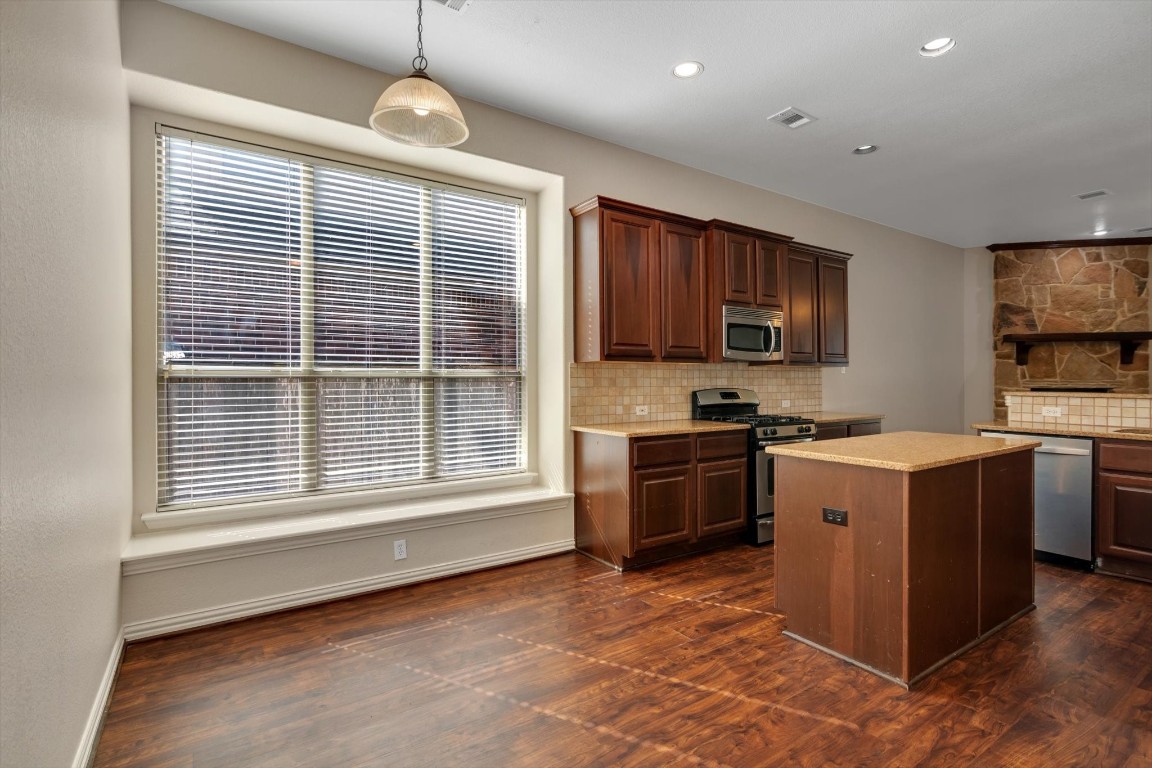 14307 Andrews Ridge Lane Humble, TX 77396 - Photo 12 of 40