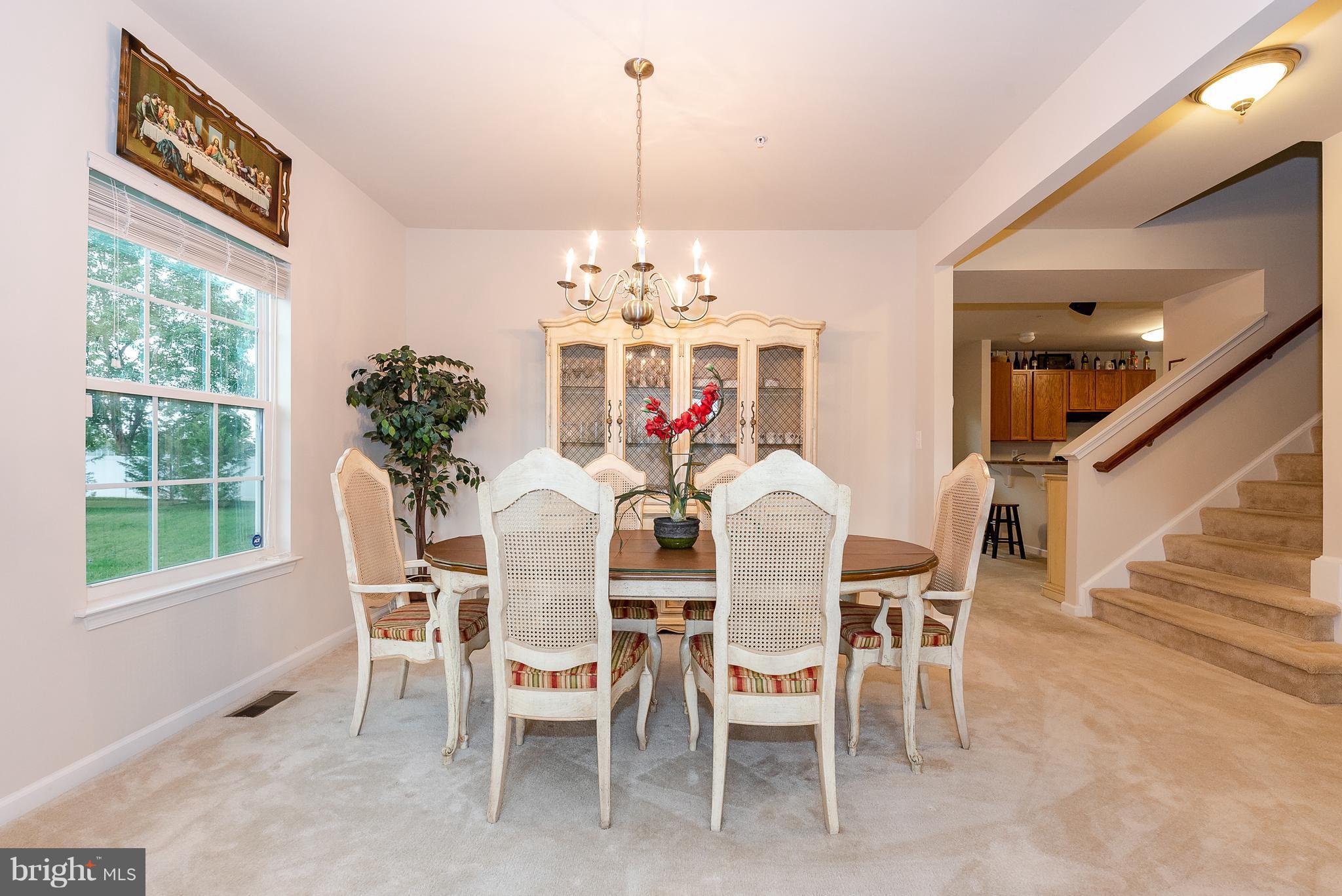 5708 Country Farm Road White Marsh, MD 21162 - Photo 8 of 30 Dining Room