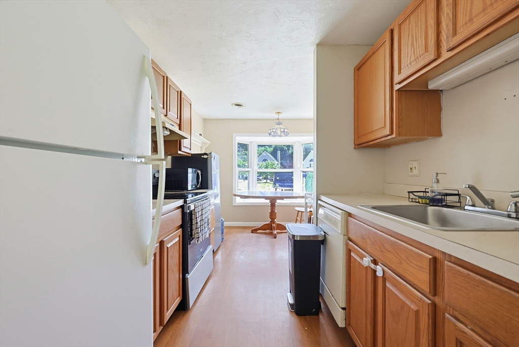75 Warren Street West, Unit 8 Raynham, MA 02767 - Photo 13 of 30