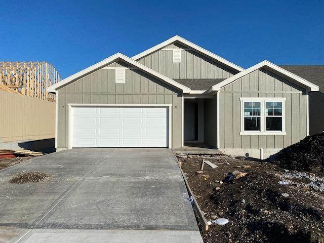 20671 Skyview Lane Spring Hill, KS 66083 - Photo 2 of 27