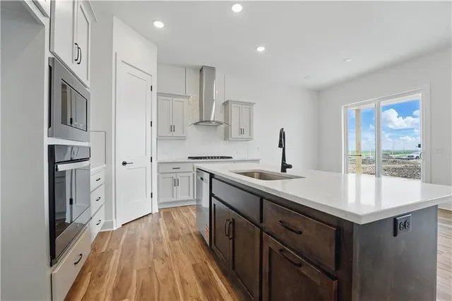 $461,935 | 20671 Skyview Lane, Spring Hill, KS 66083