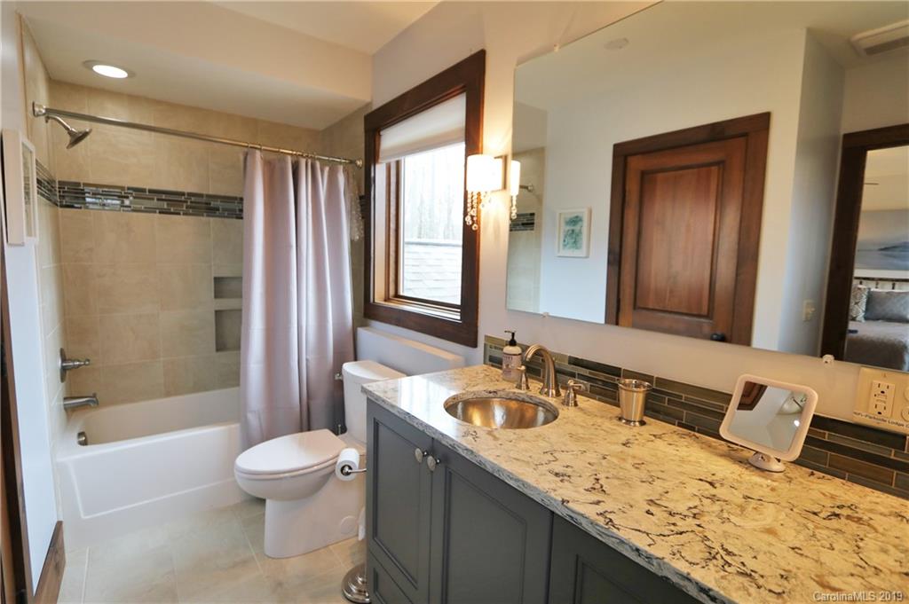 498 Ontario Ridge Boone, NC 28607 - Photo 31 of 36 Gallery Image 31