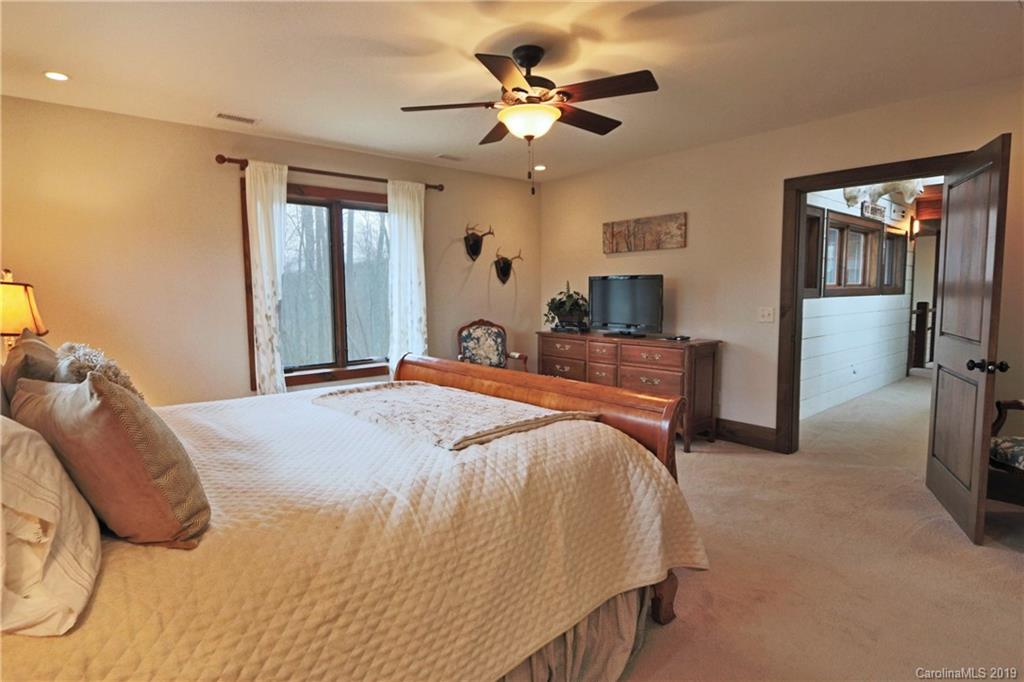 498 Ontario Ridge Boone, NC 28607 - Photo 32 of 36 Gallery Image 32