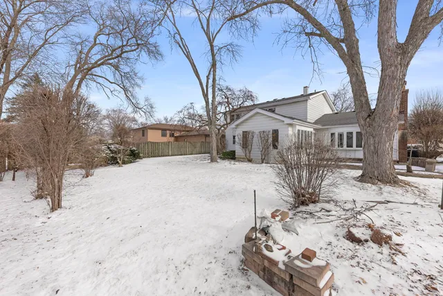 $610,000 | 1970 Sheffield Lane, Wheaton, IL 60189