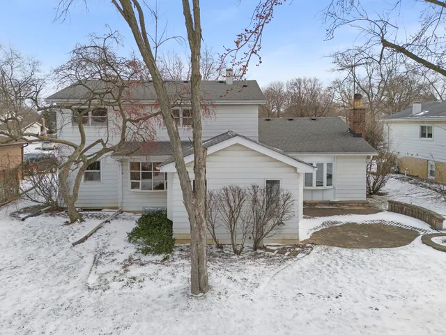 $610,000 | 1970 Sheffield Lane, Wheaton, IL 60189