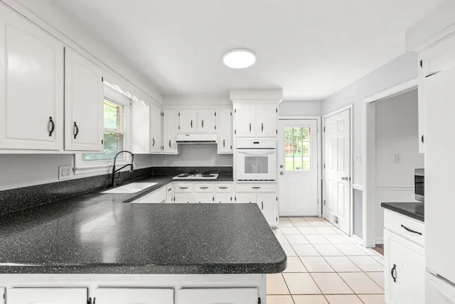 $2,100 | 507 Hay Market Road, Clarksville, TN 37043