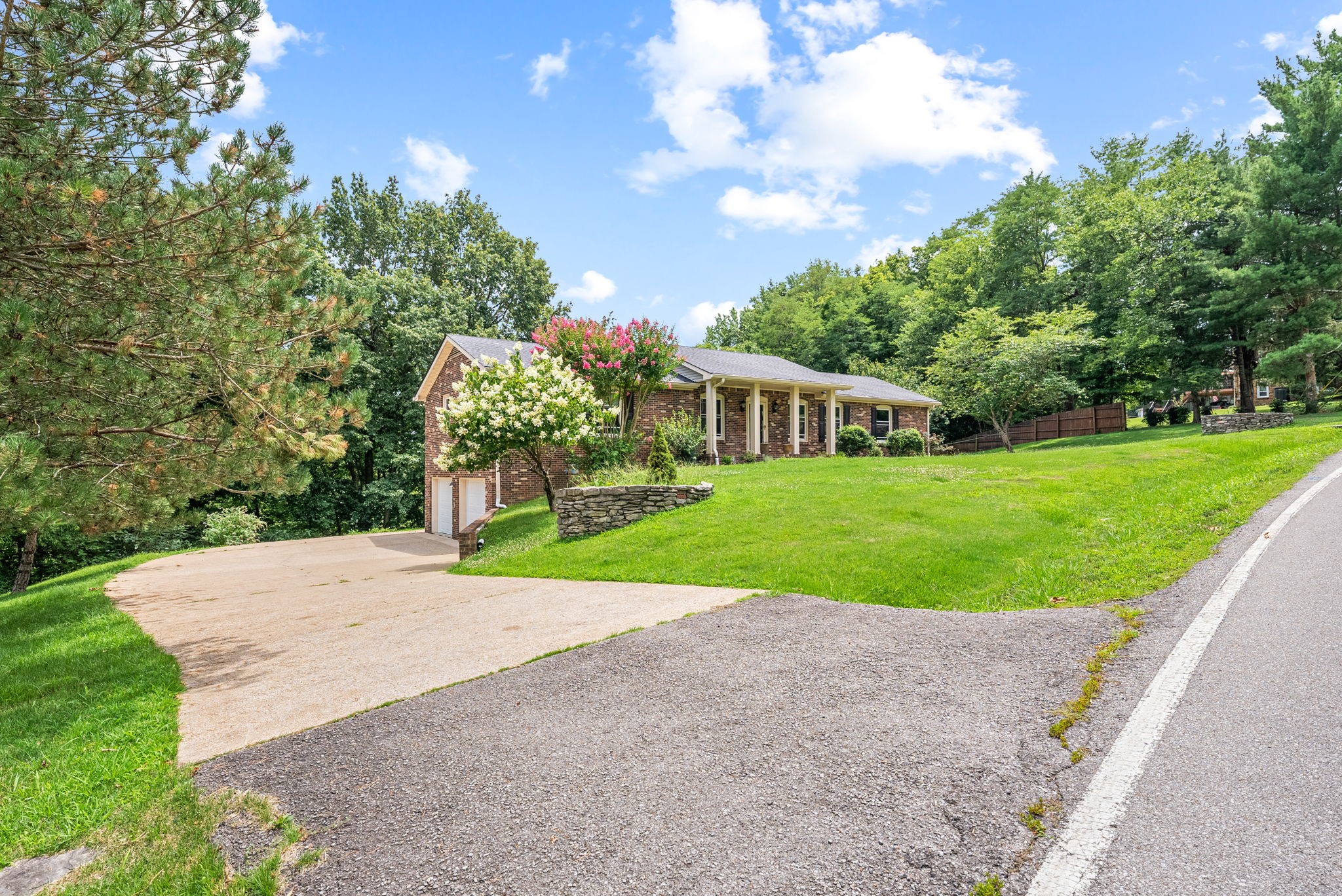 507 Hay Market Road Clarksville, TN 37043 - Photo 3 of 46