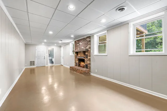 $2,100 | 507 Hay Market Road, Clarksville, TN 37043