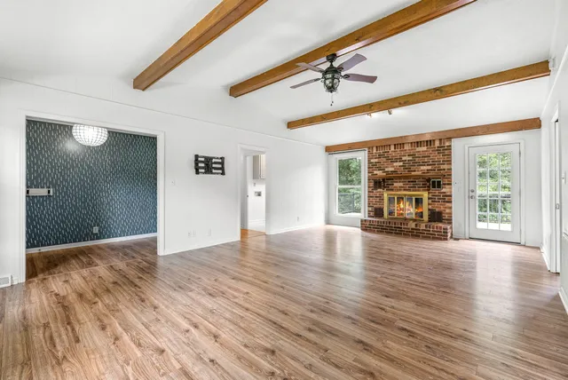 $2,100 | 507 Hay Market Road, Clarksville, TN 37043