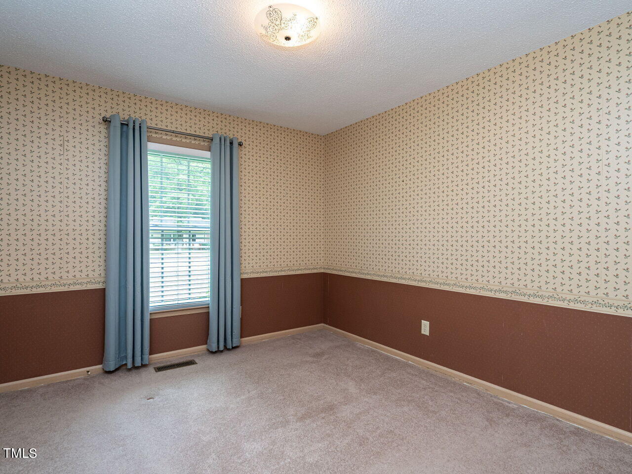 4926 McCormick Road Durham, NC 27713 - Photo 23 of 31 020-1280x960-second-bedroom