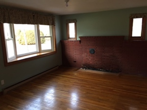 76 Sunrise Road Westwood, MA 02090 - Photo 13 of 19 Gallery Image 13