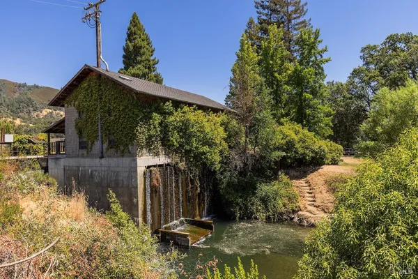 $7,950,000 | 16000 Powerhouse Road, Potter Valley, CA 95469