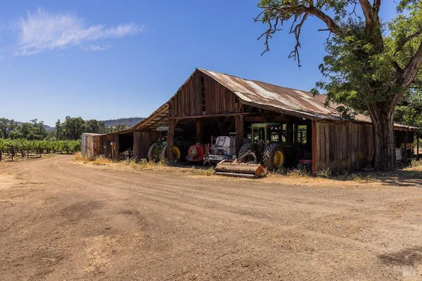 $7,950,000 | 16000 Powerhouse Road, Potter Valley, CA 95469
