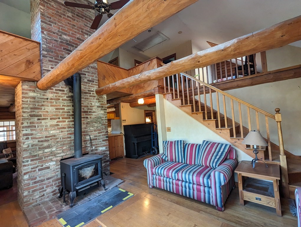 1183 Townsend Road Mason, NH 03048 - Photo 21 of 32 a balcony with furniture