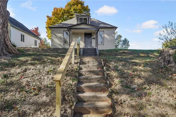 $169,000 | 2314 South 19th Street, St. Joseph, MO 64503