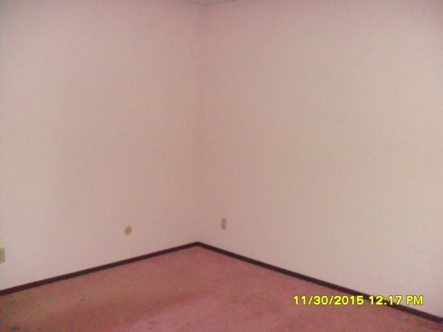 54666 Pear Road South Bend, IN 46628 - Photo 10 of 20