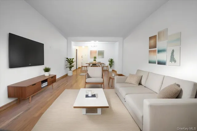$2,300 | 65-65 Wetherole Street, Unit 4M | Rego Park