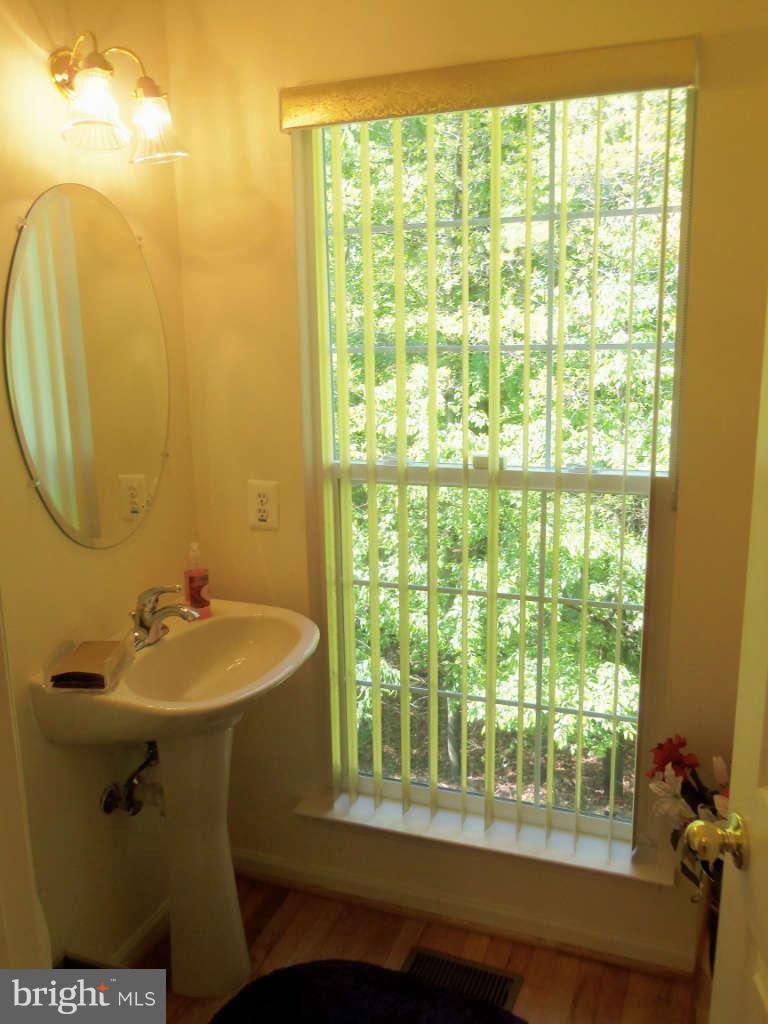 18100 Truffle Lane Boyds, MD 20841 - Photo 10 of 30 Bath