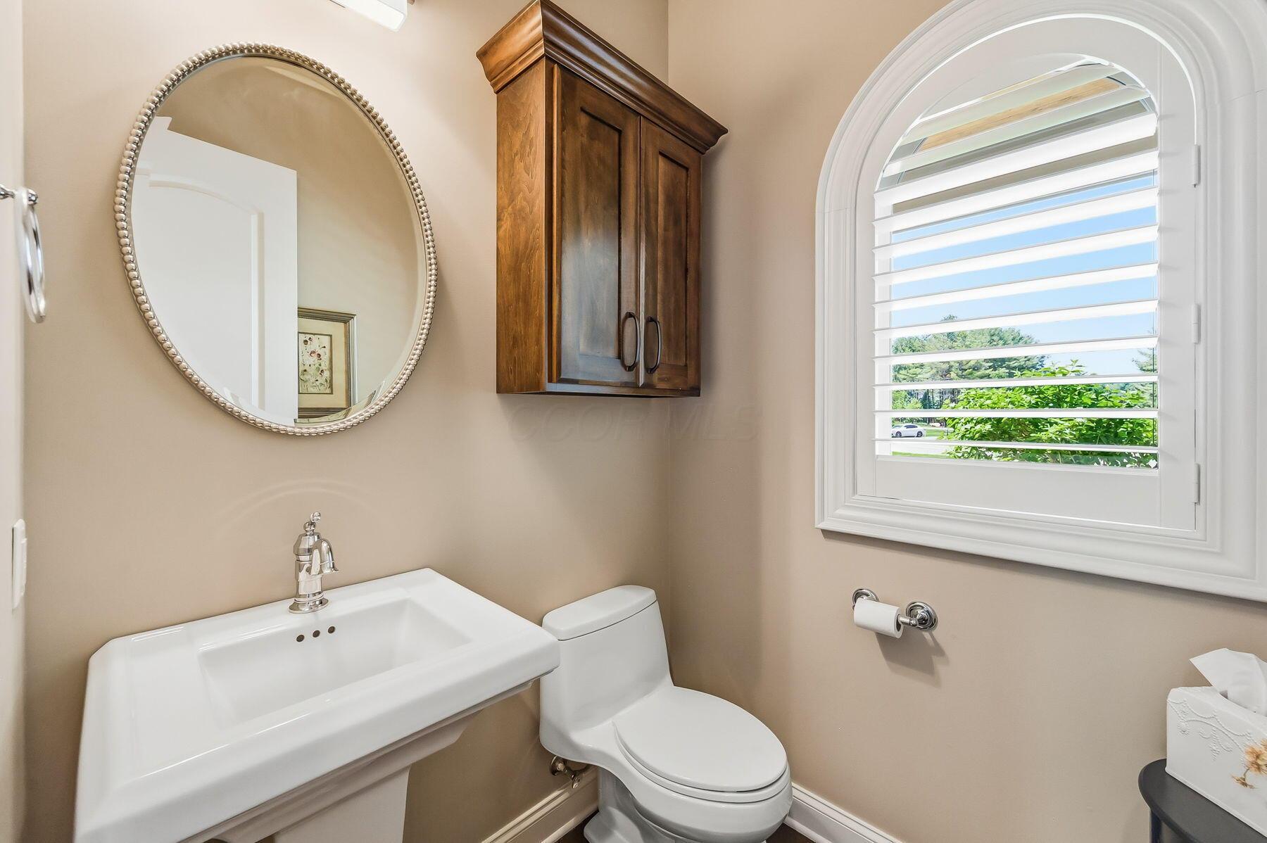133 Pine Hills Road Johnstown, OH 43031 - Photo 31 of 71 Half Bath on entry level