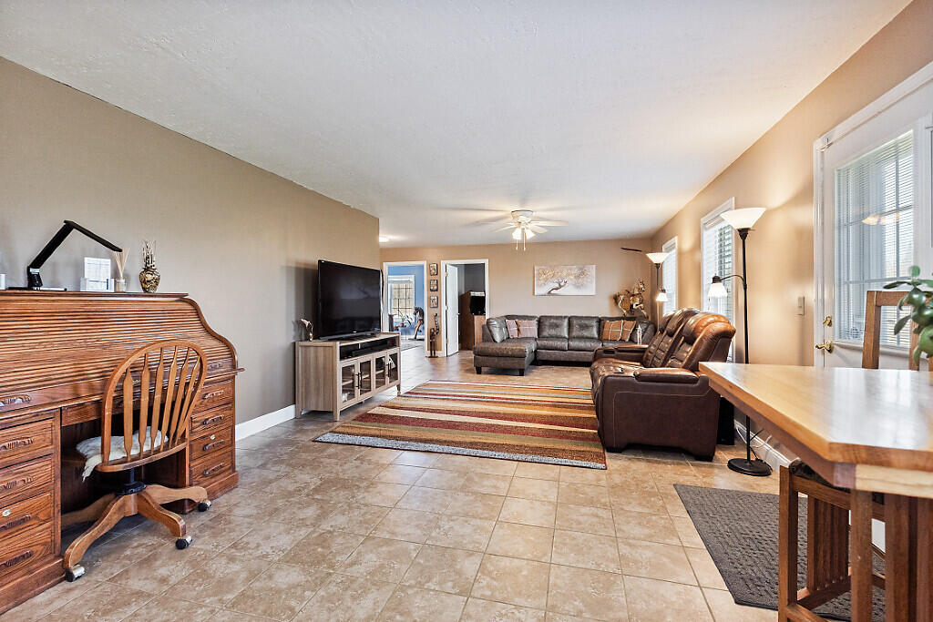 1391 Albion Road Winslow, ME 04901 - Photo 11 of 39 Dining area