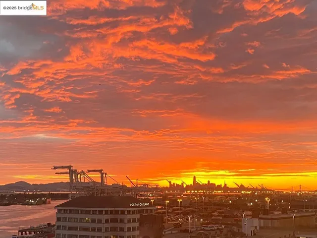 $795,000 | 222 Broadway, Unit 1204, Oakland, CA 94607