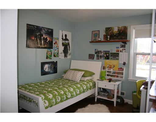 19 Plum Road East Providence, RI 02915 - Photo 10 of 16 Bedroom.