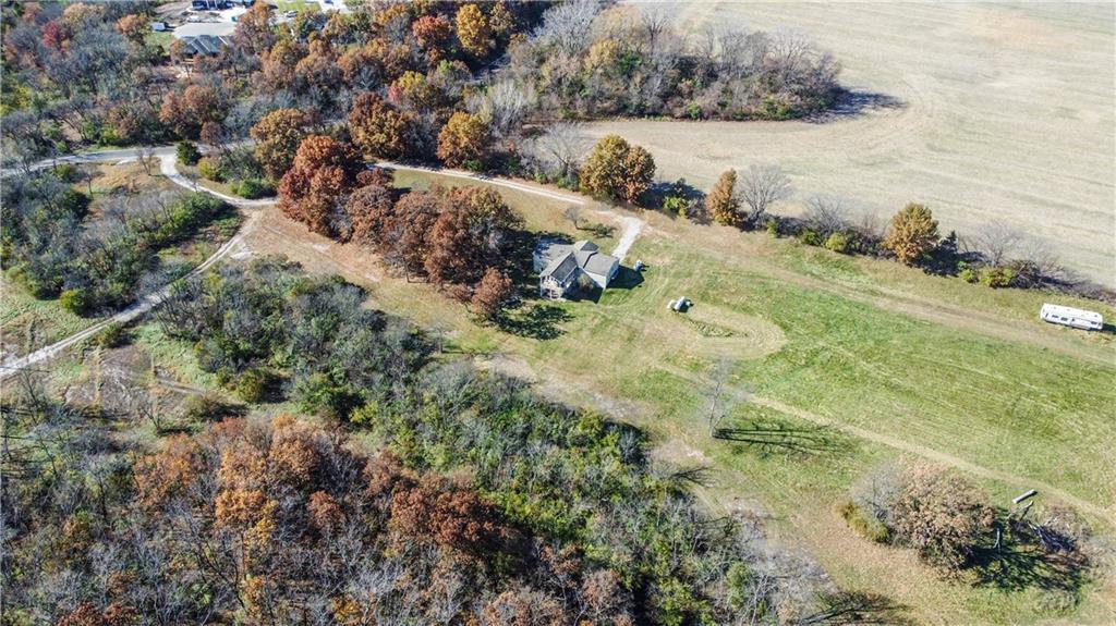 16707 South Groll Road Greenwood, MO 64034 - Photo 13 of 51