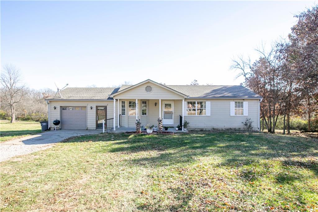 16707 South Groll Road Greenwood, MO 64034 - Photo 37 of 51