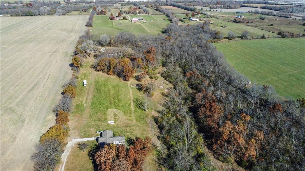 16707 South Groll Road Greenwood, MO 64034 - Photo 4 of 51