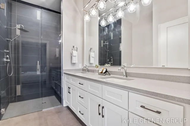 $674,900 | 50 West 8th Street, Unit 403, Holland, MI 49423